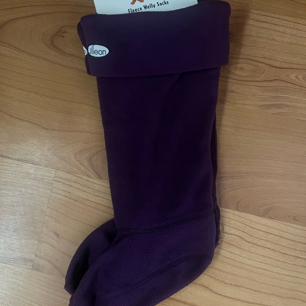 Jileon’s Fleece Rain Boot Liners to Warm your Feet (Medium)